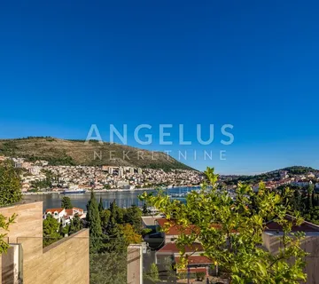 Dubrovnik, Lapad – moderan penthouse 240m2 s bazenom - cover
