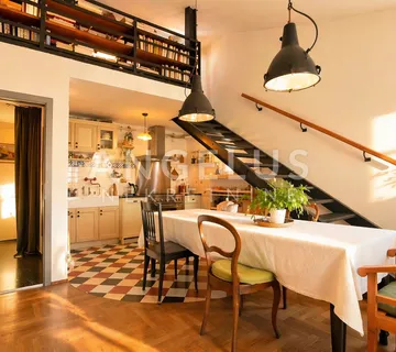 Istra, Pula - Dvoetažni stan s pogledom na more - cover