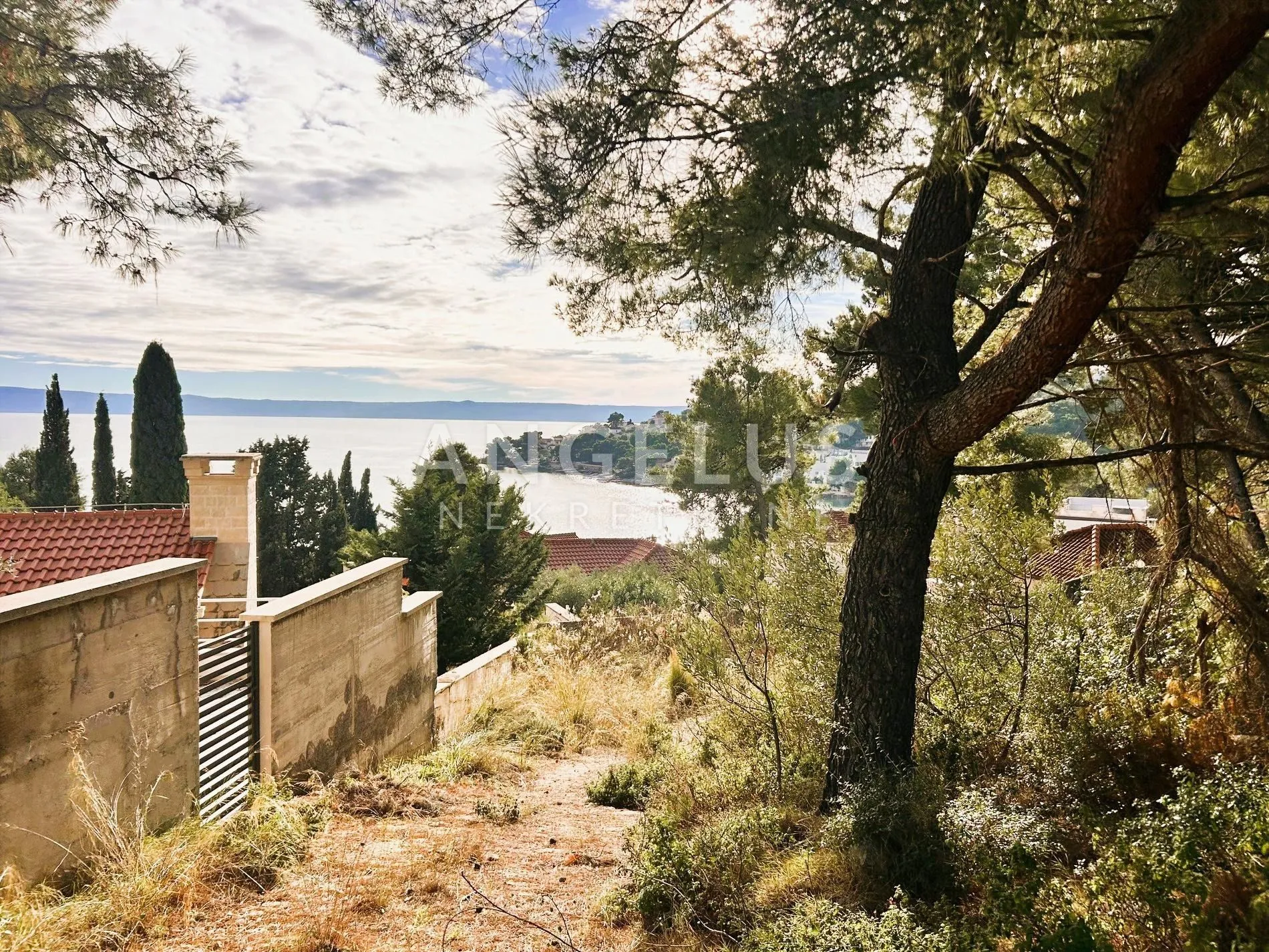 Brač, Sumartin - građ.zem. sa pogledom na more, PRODAJA - cover