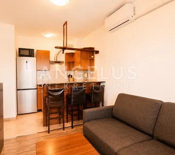 Istra, Pula - stan 41 m² s pogledom na more