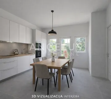 Pula, Centar - stan u prizemlju s dvorištem, 55m2, prodaja!