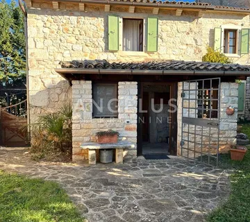 Istra, Višnjan - Najam kuće 160m2 s bazenom - cover