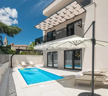 Istra, Tar-Vabriga - trosoban luksuzni stan za najam - cover