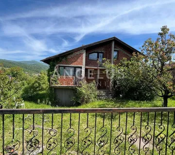 Zagreb, Kustošija - kuća / građ. zemljište 1400m2 - cover