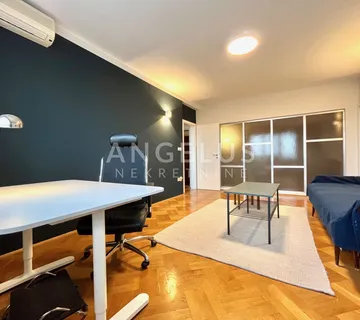 Zagreb, Pantovčak - šarmantni dvoetažni stan 190m2 s terasom