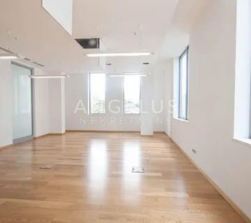 Split, Trstenik - REPREZENTATIVNI poslovni prostori, 64 m2 - cover