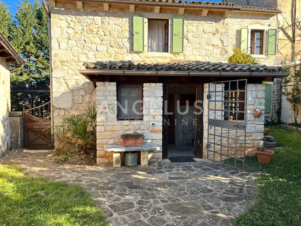 Istra, Višnjan - Najam kuće 160m2 s bazenom - cover