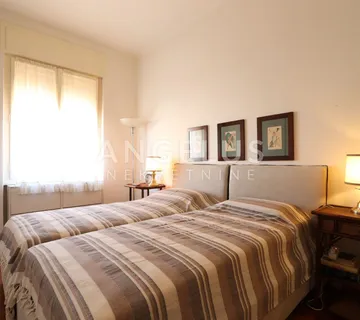 Pula, Centar - Obnovljen stan u centru grada, 97m2 - cover