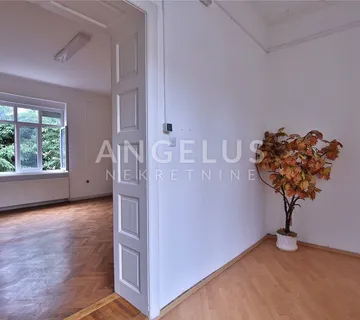 Karlovac, Centar - Zvjezda, predivan salonski stan 260m2 na top lokaciji  - cover