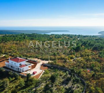 Istra, Rakalj - Luksuzna vila s bazenom i pogledom na more - cover