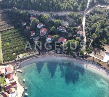 Hvar, Jelsa - atraktivno zemljište s pogledom na more 2000 m2 - cover