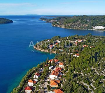 Otok Korčula, Vela luka – građevno zemljište s pogledom na more – 960 m2 - cover