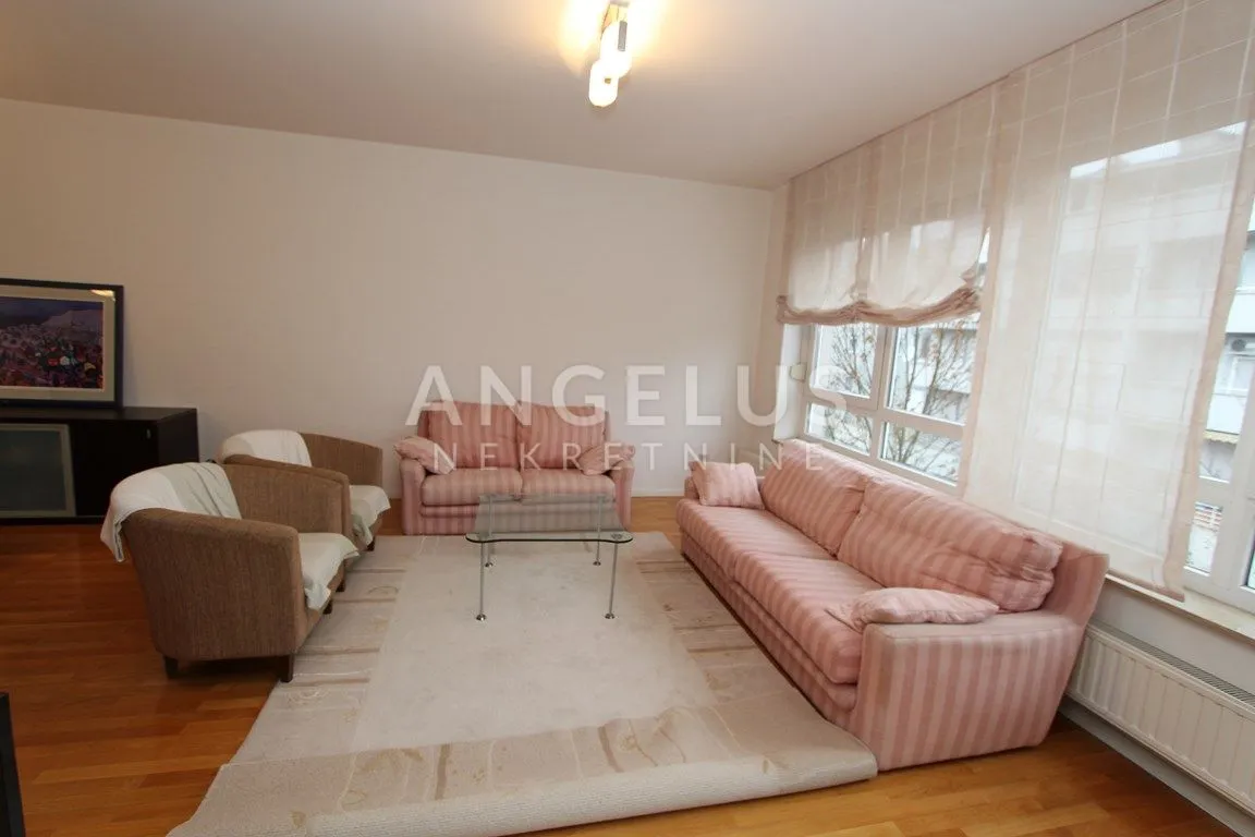 Zagreb, centar-stan sa parkingom za najam, 145 m2 - cover