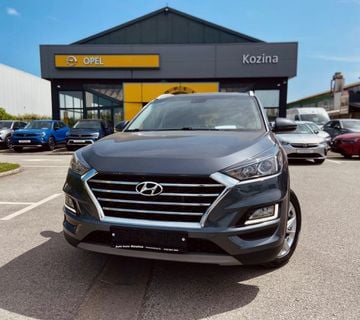 Hyundai Tucson 1,6 ZAVIDNO STANJE; VEĆ OD 245,36 EUR MJ. ! - cover