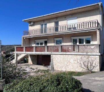 Apartman, prodaja, Grad Krk, Hrvatska, 118 m2, 385.000,00 EUR - cover