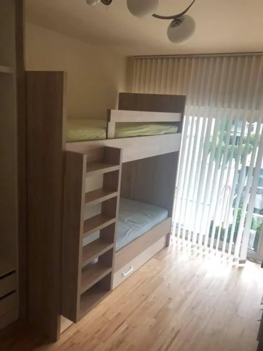 Dječji krevet na kat sa ladicom i pomoćnim krevetom - cover