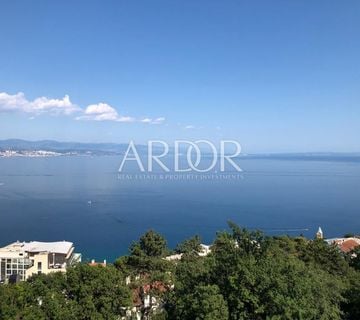 Opatija, penthouse u luksuznoj novogradnji sa bazenom - cover