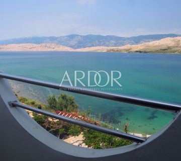 PAG - HOTEL, PRVI RED DO MORA - cover