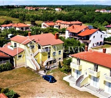 Umag-okolica, poslovni objekt i apartmanska kuća u blizini grada - cover