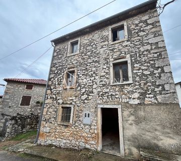 Istra, Novigrad, okolica - autohtona kamena istarska kuća za renovaciju - cover