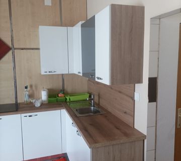 Stupnik - centar, kuća za radnike  - cover