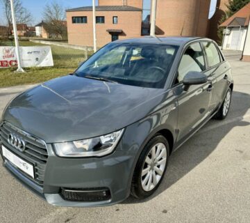 Audi A1 1,4 TDI# S- KNJIGA # {{{148 TKM}}}}= NOV NOV = KRED-KART-LIZIN - cover