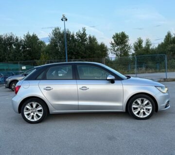 Audi A1 1,6 TDI #Bi-Xenon #NAVI #PDC - cover