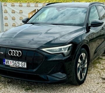 ⭐️⭐️Audi E-tron automatik⭐️⭐️ - cover