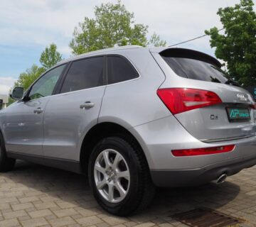 Audi Q5 2.0TDI Ultra quattro Design Pack, Keyless, Navi, SHZ - cover