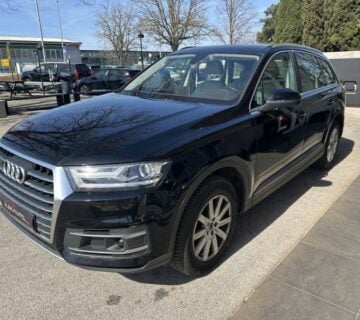 Audi Q7 3,0 TDI quattro Tiptronic - cover