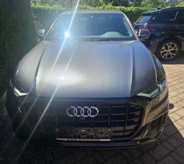 Audi Q8 50 TDI - cover