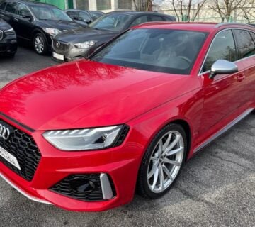 Audi RS4 3,0 TFSI,SPORT AUSPUH,SPORT SJEDALA,MASAŽA,B&O,REG.DO 12/2024 - cover