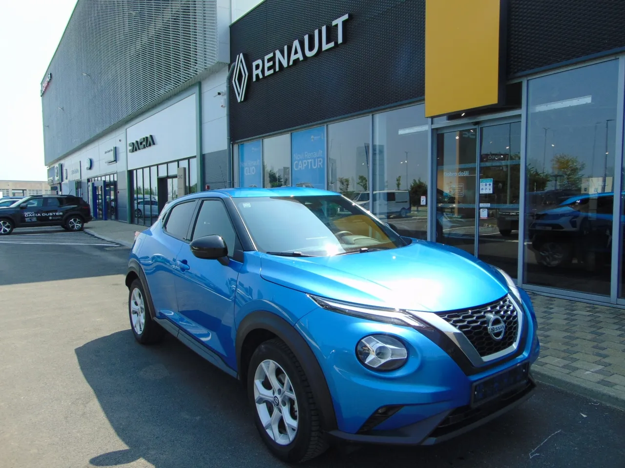 Nissan Juke 1,0 DIG-T 117 Acenta - cover
