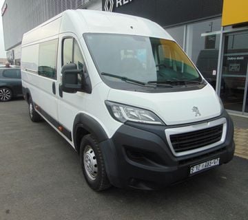 Peugeot Boxer 435 L4H2 2,0 BlueHDi 130 Cabin Crew - cover