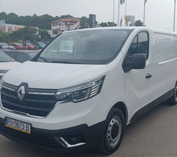 Renault Trafic Furgon 2,0 dCi 130 L2H1 - cover