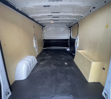 Renault Trafic Furgon 2,0 dCi 120 L2H1P2 - Zagreb