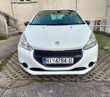 Peugeot 208 1.0 Vti - cover