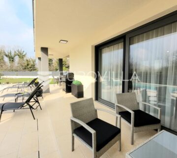 Istra, Marčana - moderna samostojeća prizemnica s bazenom 24 m2, 154 m2 - cover