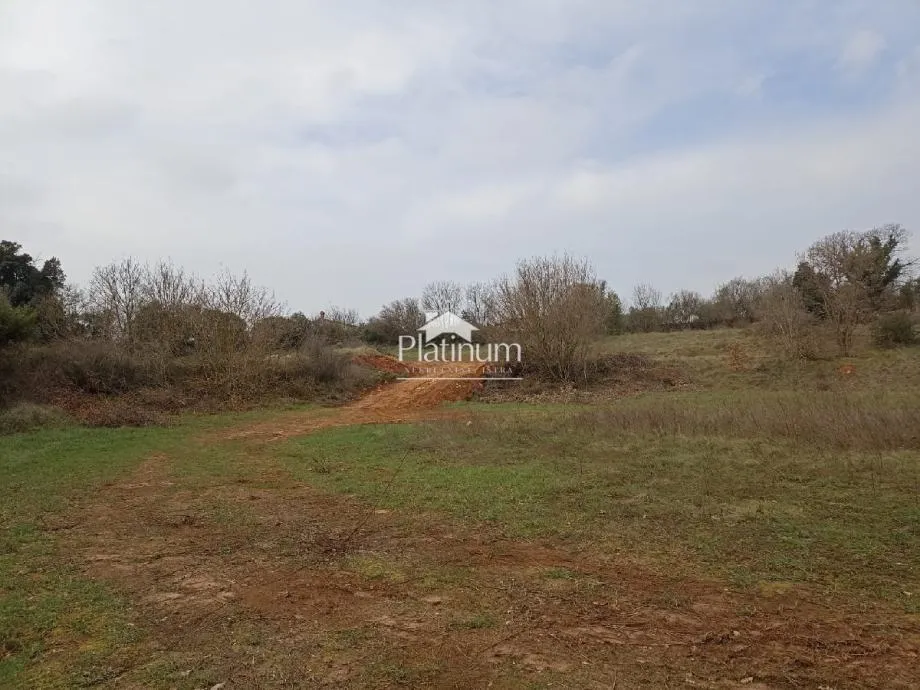 Istra,Šišan poljoprivredno zemljište veličine 572 m2 - cover