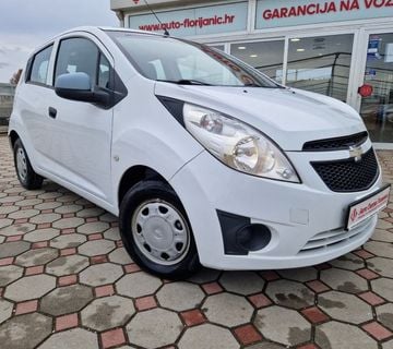 Chevrolet Spark Spark 1,0 benzin 2013.,HR VOZILO, reg:20.7.2025. - cover