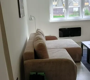 Najam stana Trnsko - cover