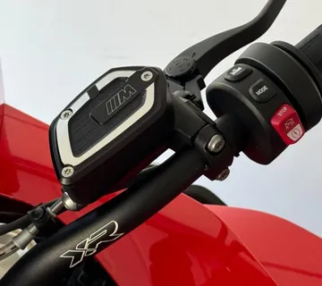 BMW S 1000 XR ABS TCS ESA RDC, AKRAPOVIC, U SUSTAVU PDV-A, 2023 god. - cover