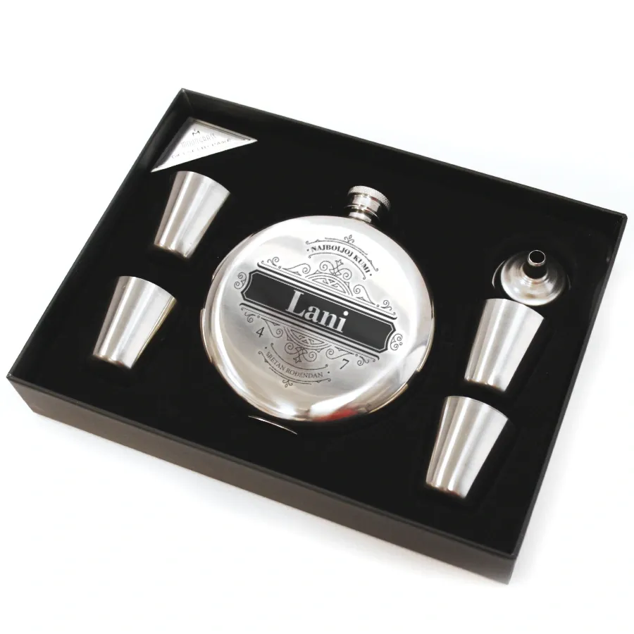 Personalizirana pljoska u kompletu povodom rođendana - cover