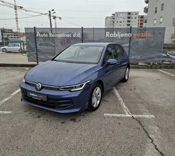 VW Golf 8 2,0 TDI - cover