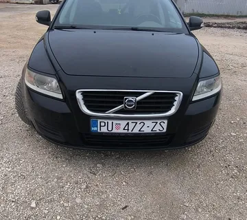Volvo V50 1,6 D karavan - cover