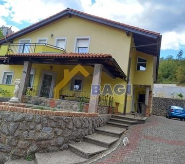 Opatija-Matulji 376m2 (Kuća sa 3 stana) - cover