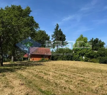 JASTREBARSKO-DESINEC - građevinsko zemljište, 2 parcele, 1.395 m2 - Prhoć, Jastrebarsko - Okolica