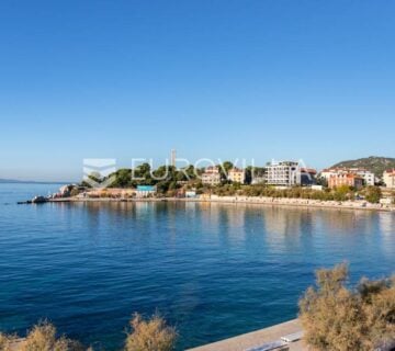 Split, Kacunar trosoban stan 74 m2 - cover