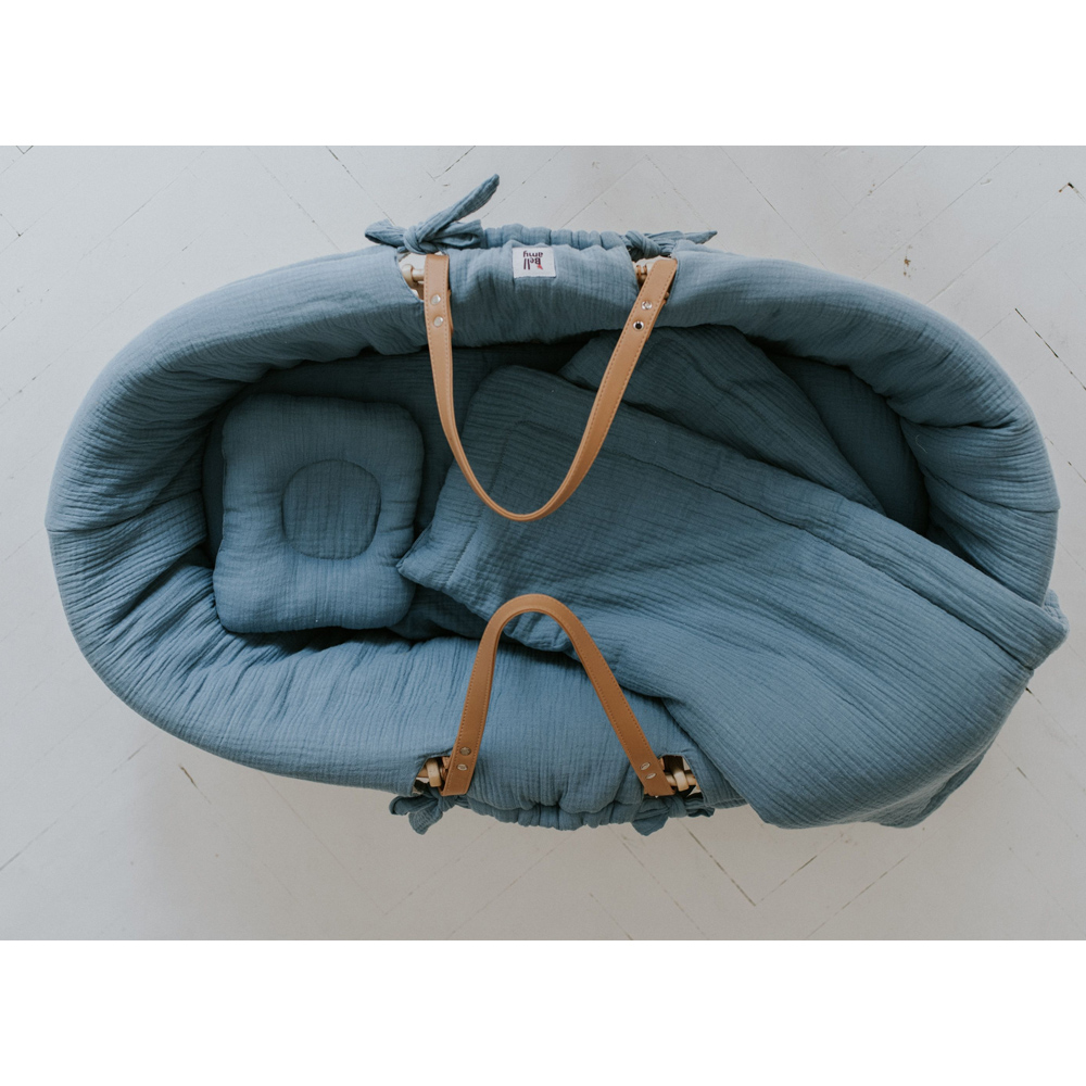 bellamy-moses-fine-blue-tkanina-01-1707403295