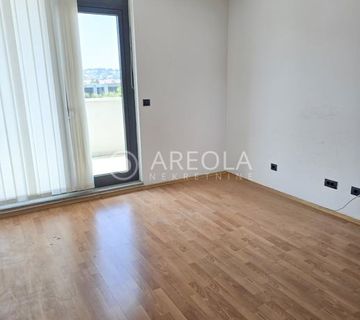 DRAČEVAC - Uredski prostor u poslovnoj zgradi, 55 m2 - cover